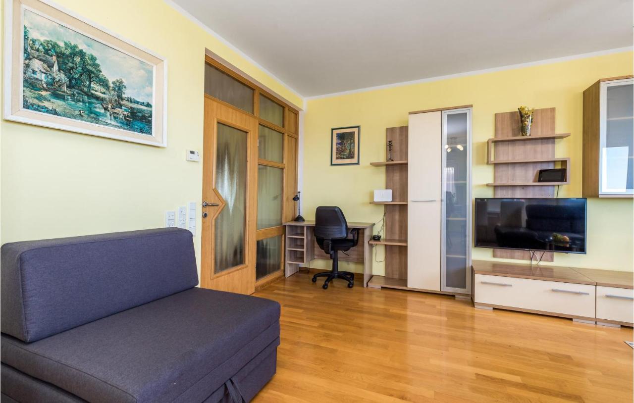 Stunning Apartment In Volosko With House Sea View Exteriör bild