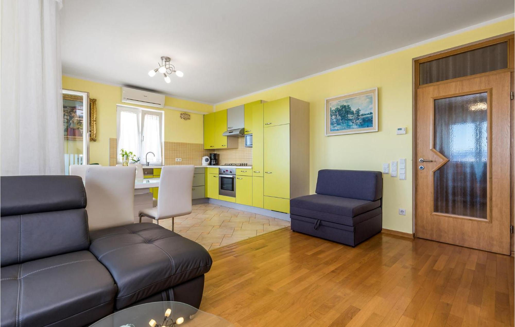 Stunning Apartment In Volosko With House Sea View Exteriör bild